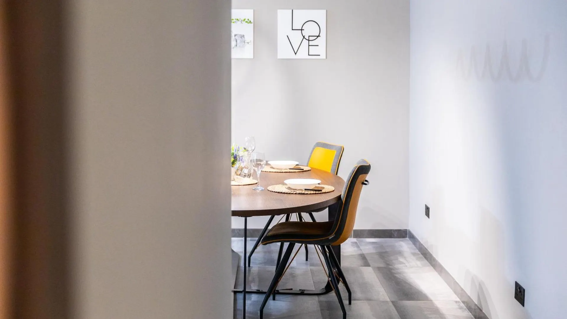 Valletta Stylish 2Br Flat By Arcobnb 0*,  Malta